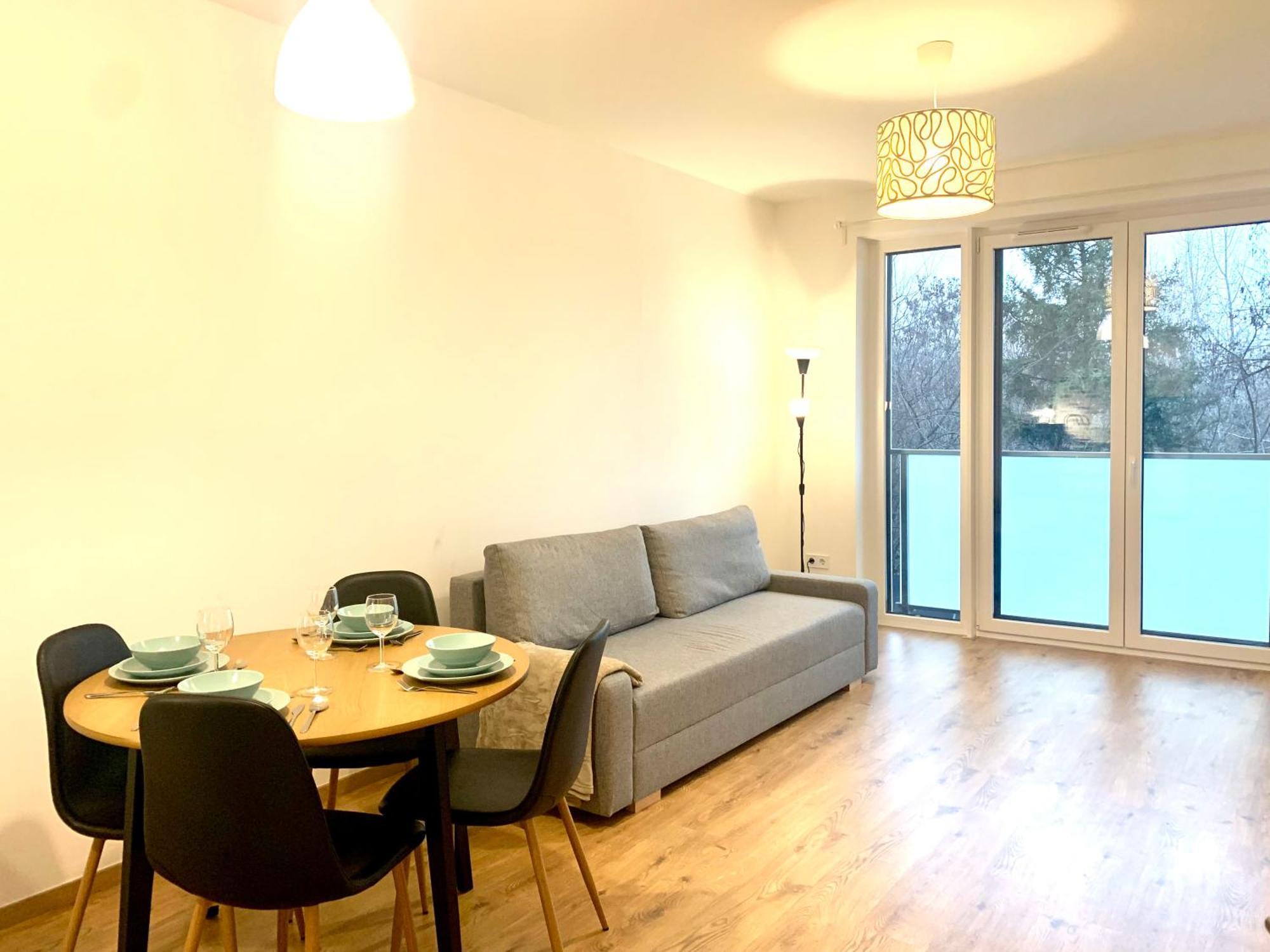 Westside Residence Apartment - Modern & Peaceful - Free Garage! Budapest Exterior photo